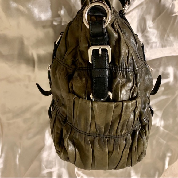 Prada Satchel - Picture 4 of 9